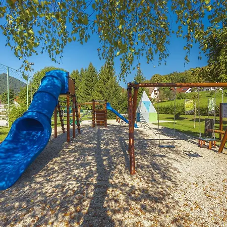 Homes I&g By The River Next To Olimje Apartmán