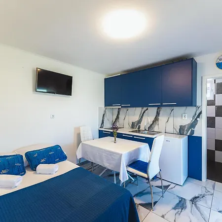 Apartment Homes I&g By The River Next To Olimje Kozje
