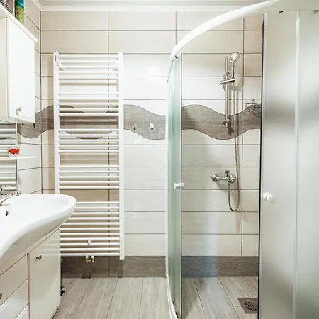 Апартаменты Homes I&g By The River Next To Olimje *