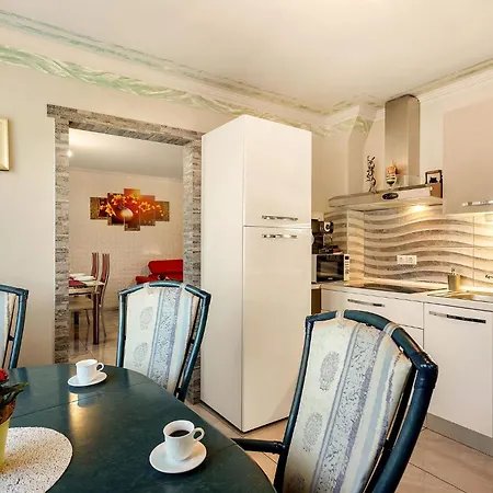 Homes I&g By The River Next To Olimje Апартаменты