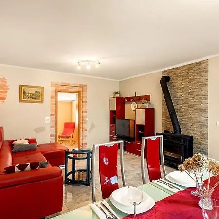 Apartment Homes I&g By The River Next To Olimje *